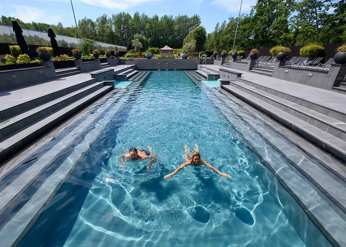 Hôtel Jacuzzi: Hotel & Wellness Zuiver