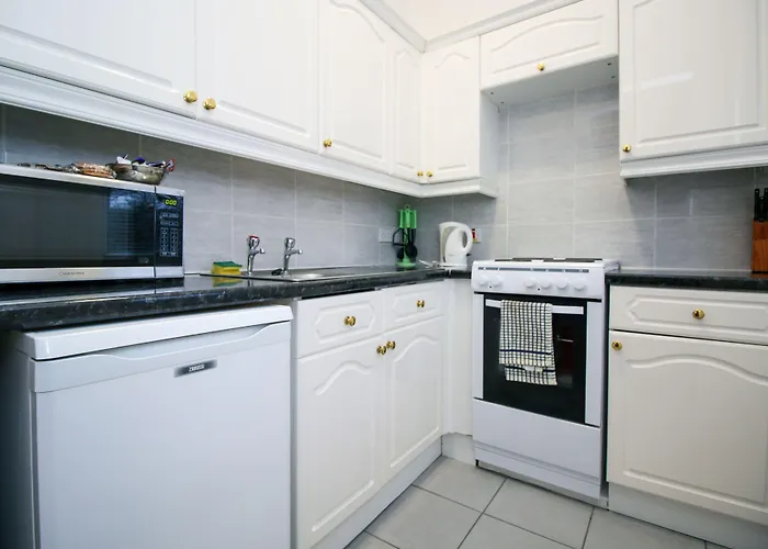 Vacation rental: Embassy Apartments