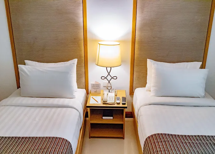 Crown Regency Courtyard Resort