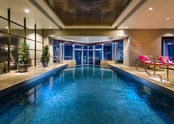 Hotel com jacuzzi: Shangri-La Apartments