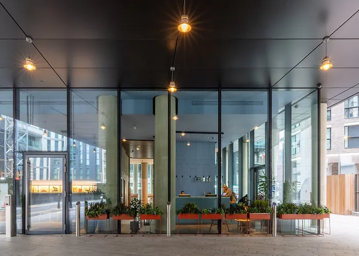 Leman Locke