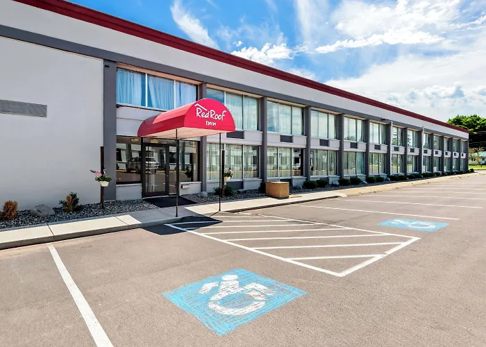 Motel: Red Roof Inn Cortland