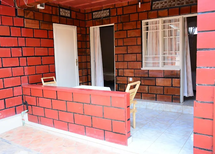 Martin Aviator Hotel