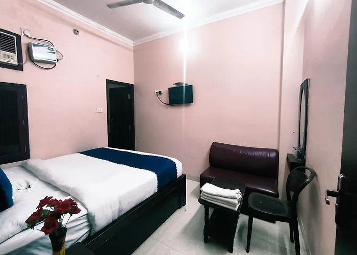 Hotel Blue Star