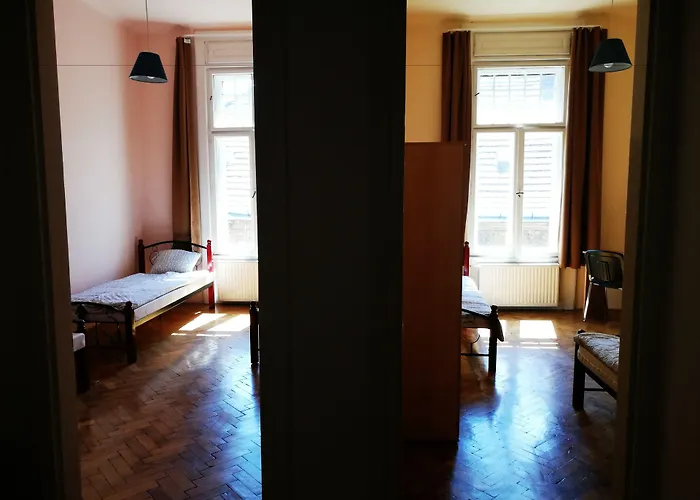 Lodge: Treestyle Hostel