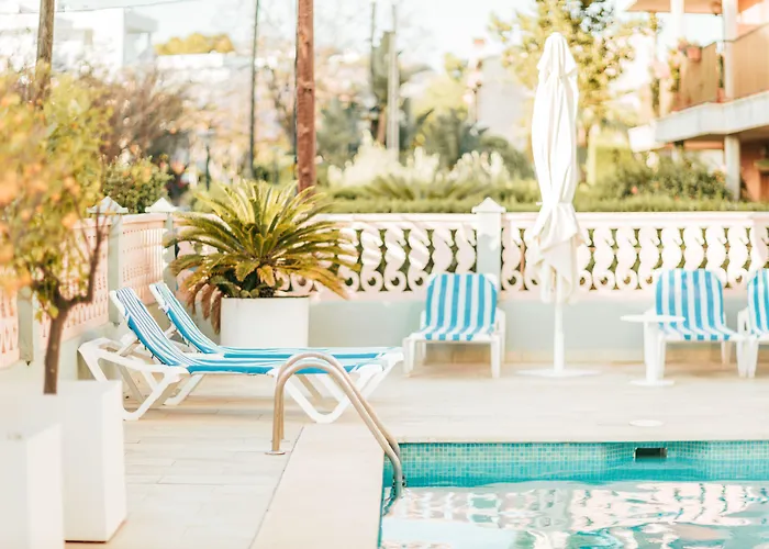 3-Sterne-Hotel: 4U Miranda - Adults Only