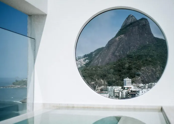 JANEIRO Hotel