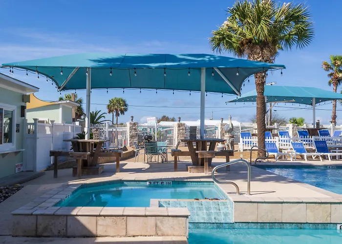 Motel: Tropic Island Resort