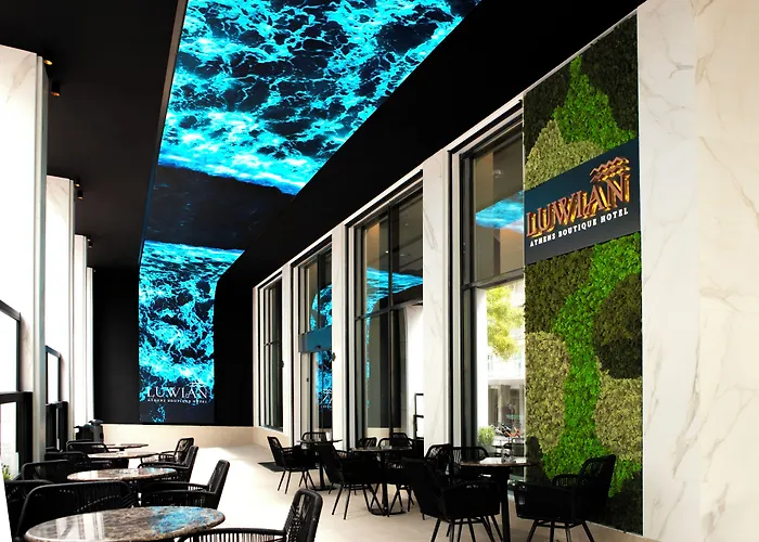 Luwian Athens Boutique