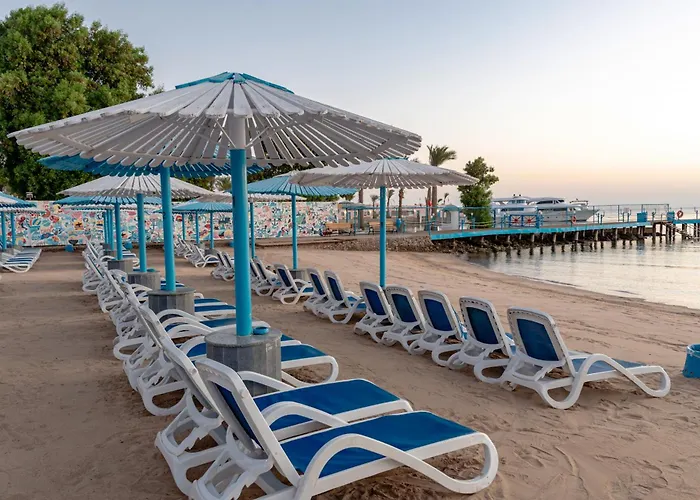 Minamark Beach For Families And Couples Only