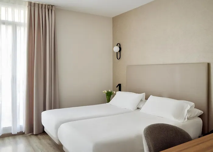 Hotel with view: Hostal Centric
