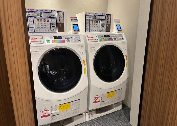 Cheap hotel: Apa Hotel Shimbashi Toranomon