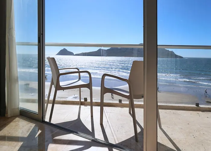 4 star hotel: Holiday Inn Resort Mazatlan By Ihg