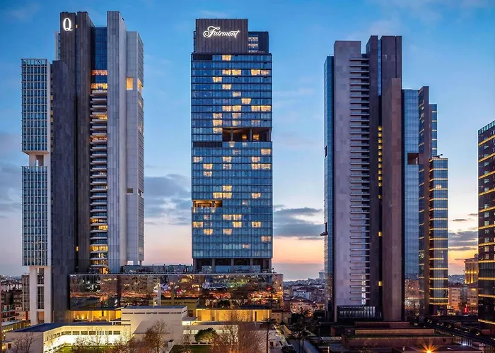 Pet Friendly hotel: Fairmont Quasar Istanbul Hotel