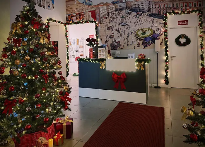 Hotel with pool: Hotel Bestprice Alcala