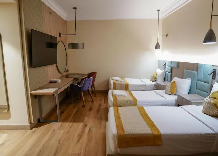 فندق رؤيا الاندلس النخبة - Roaya Alandalus Nokhba Hotel