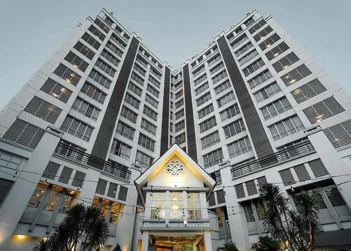 Grand Darmo Suite By Amithya