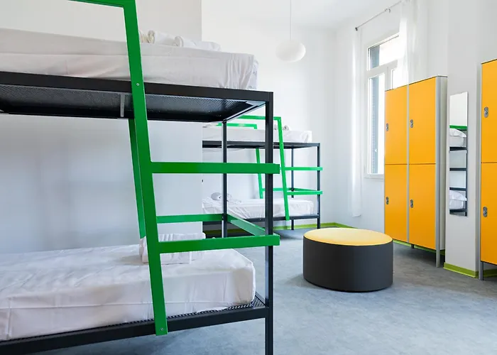 Hotel vicino al College: Bohoostel