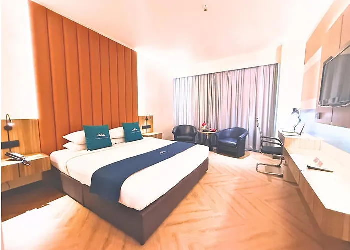 Howard Johnson By Wyndham Kota Kinabalu City Centre, Formerly Hotel Shangri-La Kota Kinabalu