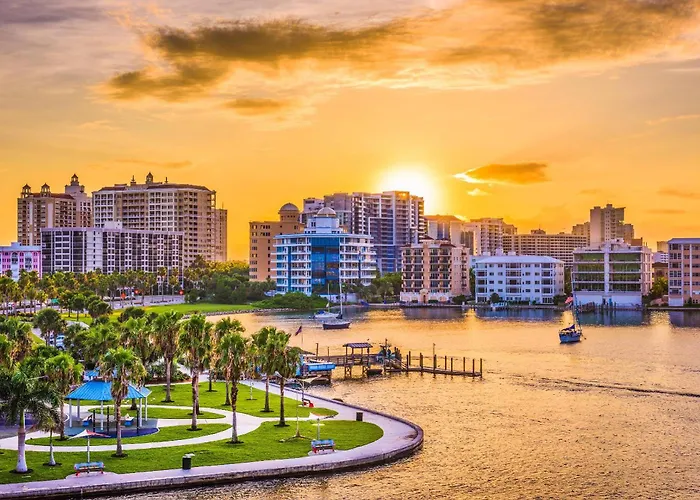 Pet Friendly hotel: White Sands Near The Beach