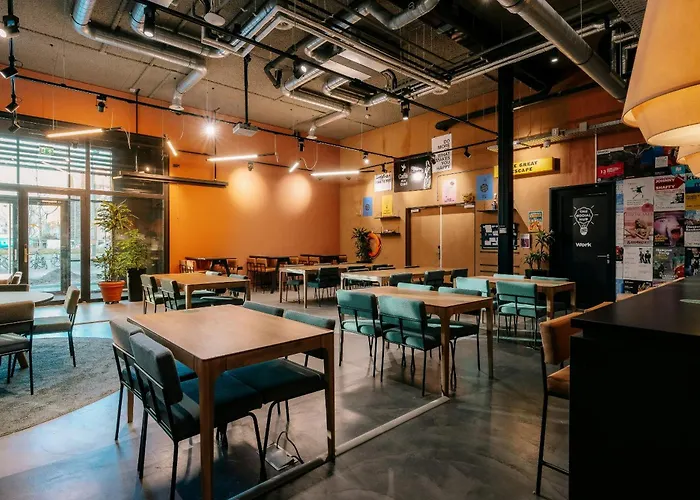 Social Hub Amsterdam City Extended Stay