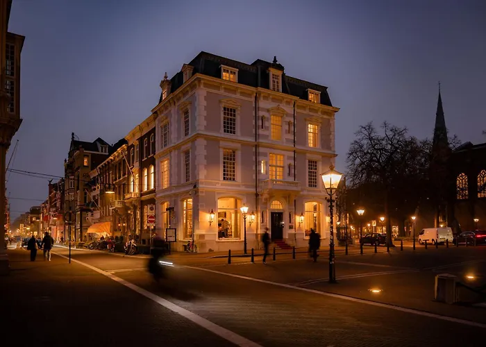 Adam & Eve Paleisstraat