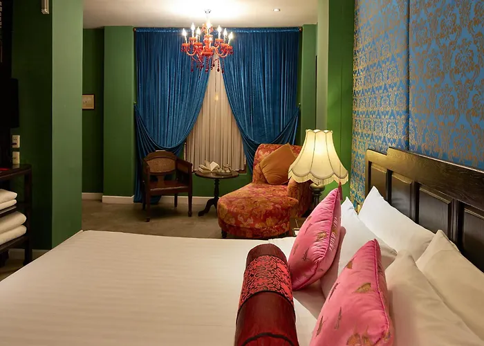 Motel: Shanghai Mansion Bangkok