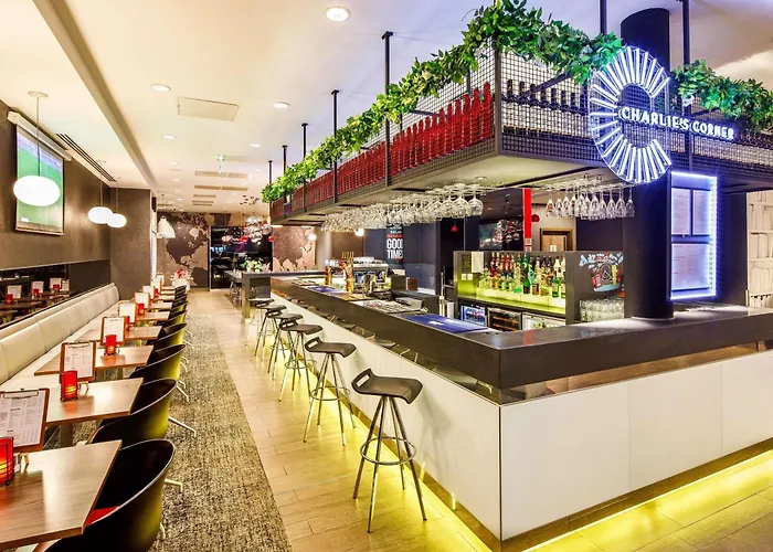 Central hotel: Ibis London Blackfriars