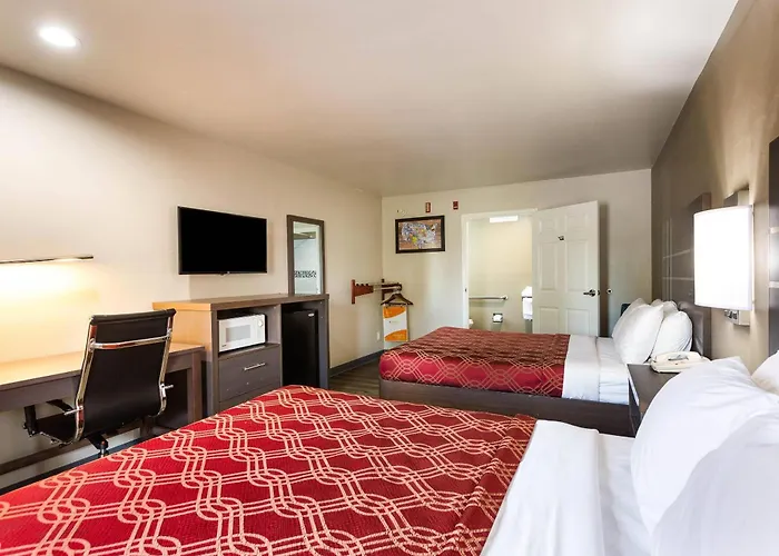 Motels Econo Lodge Inn & Suites Murfreesboro Shopping District