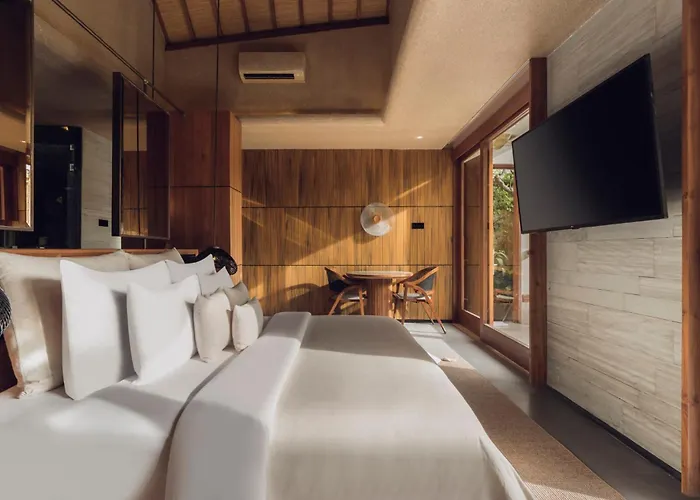 Pet Friendly hotel: Sini Vie Resort & Spa Seminyak By Ini Vie Hospitality (Adults Only)