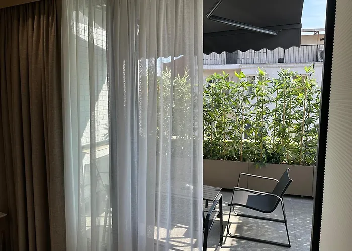Smart&Simple Hotel Karakoy