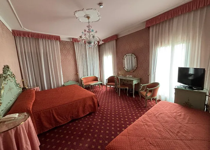 Pet Friendly hotel: Hotel Rialto