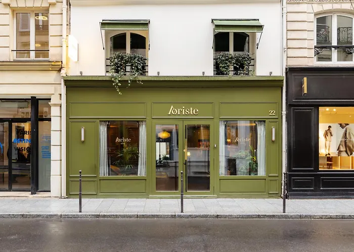 Hotel de 4 estrelas: Hôtel Louvre Piemont&Spa