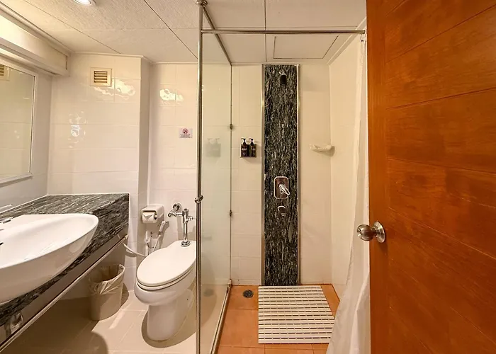 Golden Beach Hotel Pattaya