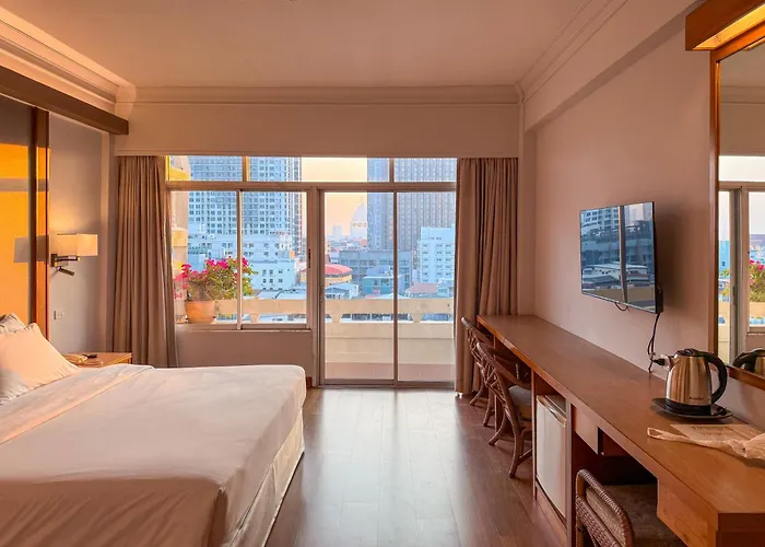 Golden Beach Hotel Pattaya