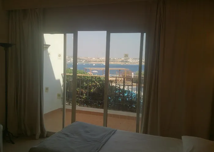 Hotel: Eden Rock Hotel Namaa Bay