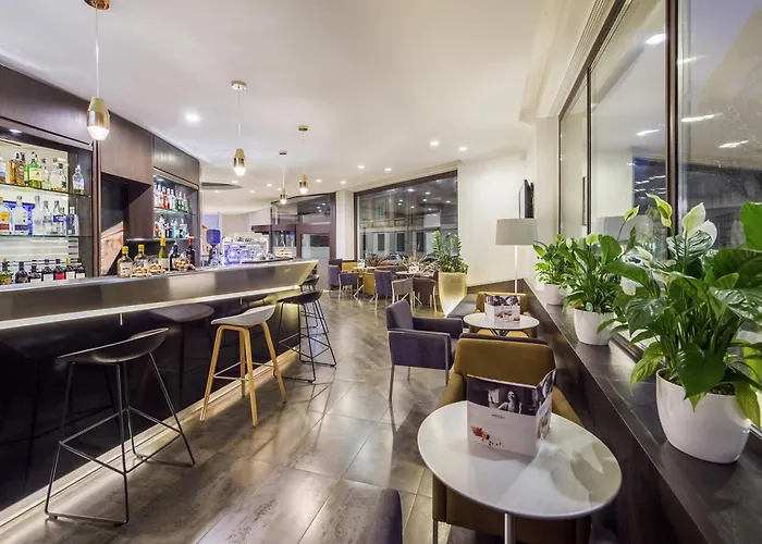 Hotel de 3 estrelas: Mercure Roma Piazza Bologna