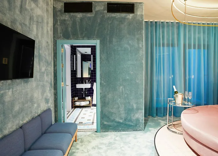 The Social Hub Madrid 4 Star