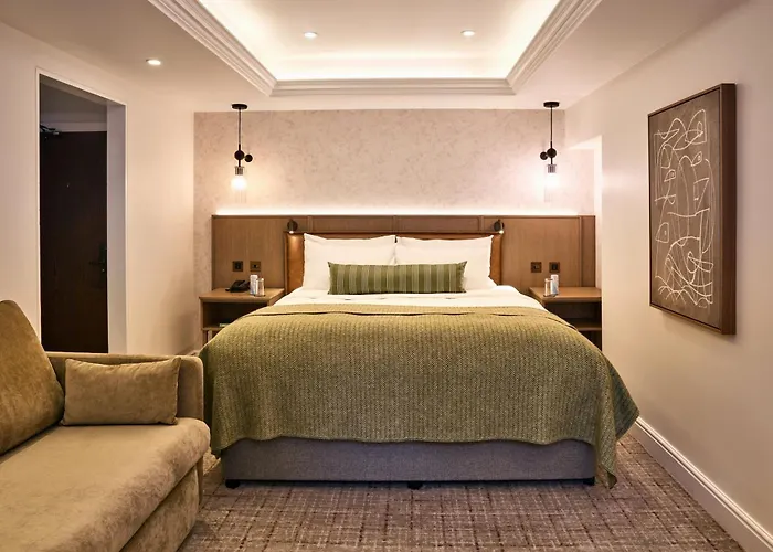 Radisson Blu , London Tottenham Court Road