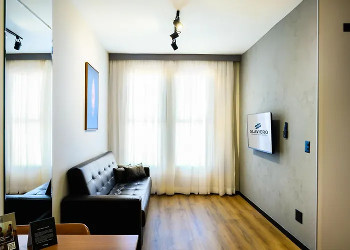 Hotel de luxo Apenas: Slaviero Hotel Londrina Flat