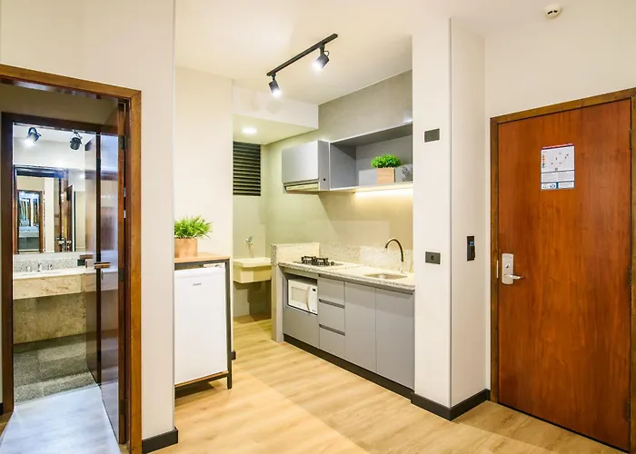 Hotel de luxo Apenas: Slaviero Hotel Londrina Flat