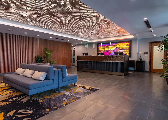 Pets Allowed Hotel Silver Cloud - Seattle Lake Union