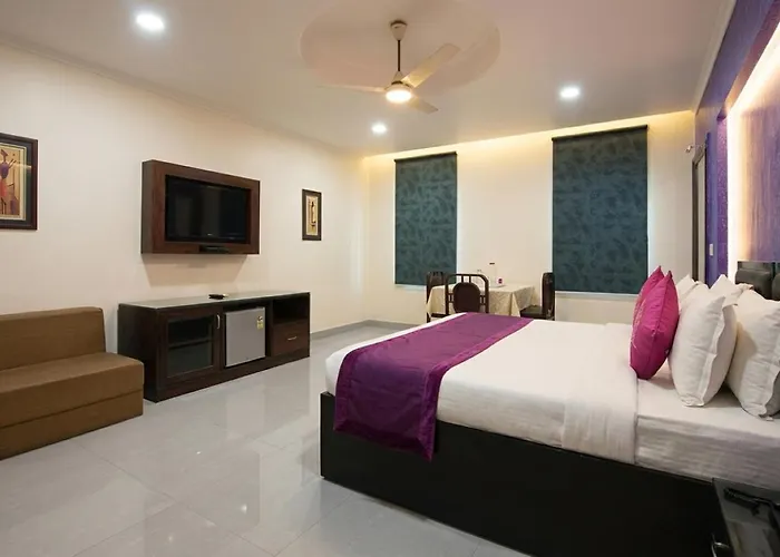 Family Hotel: 