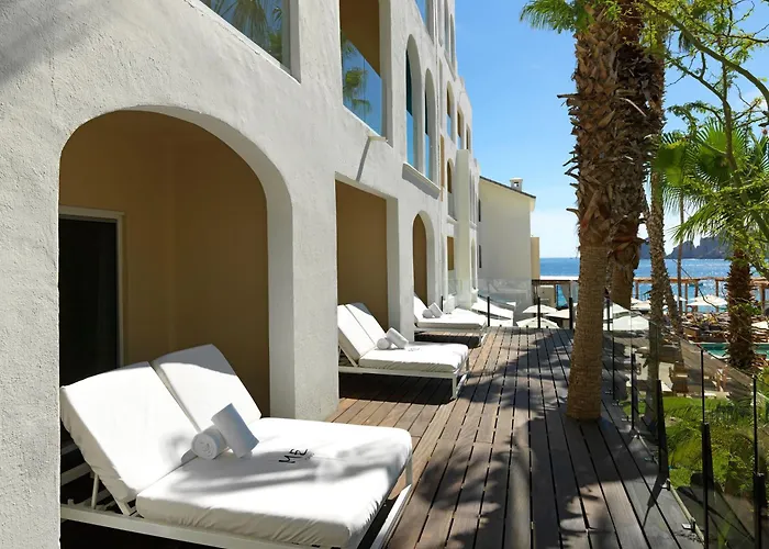 Me Cabo - Adults Only