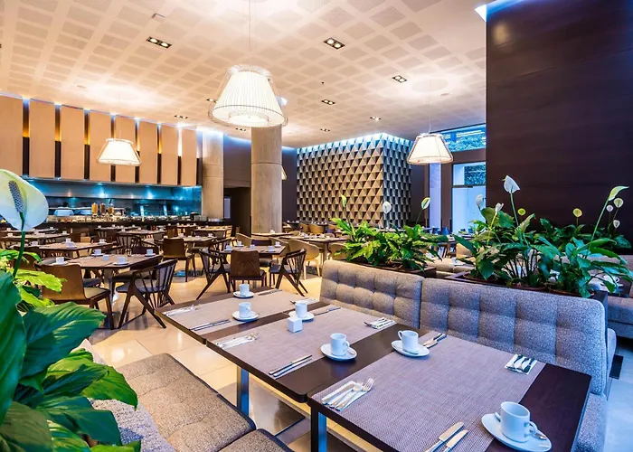 Hilton DoubleTree Salitre AR