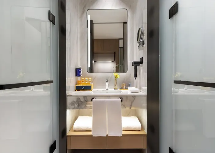 Voco Suzhou Guanqian Street By Ihg