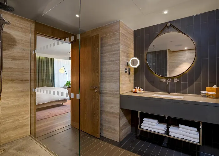 Hilton London Bankside