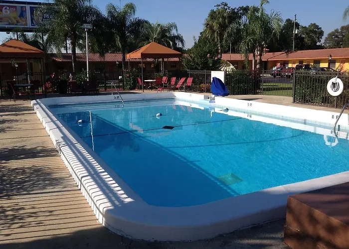 Silver Princess Motel