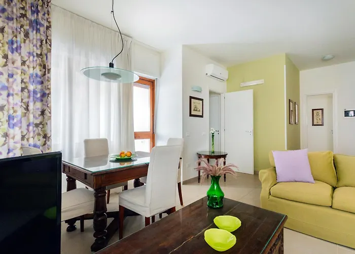 Marbela Apartments & Suites
