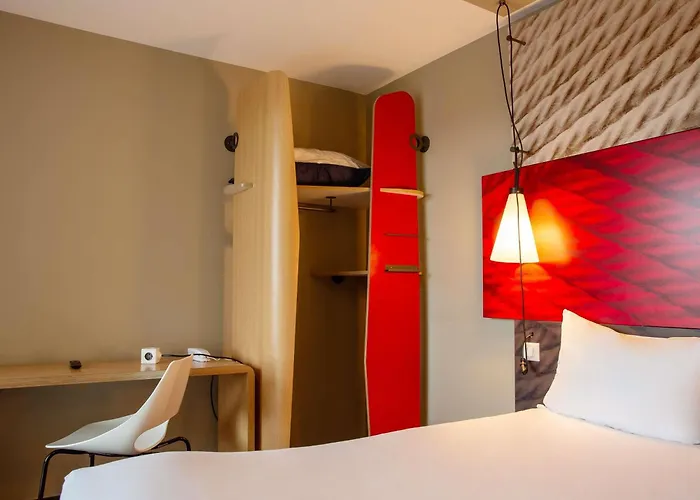 Ibis Bercy Village